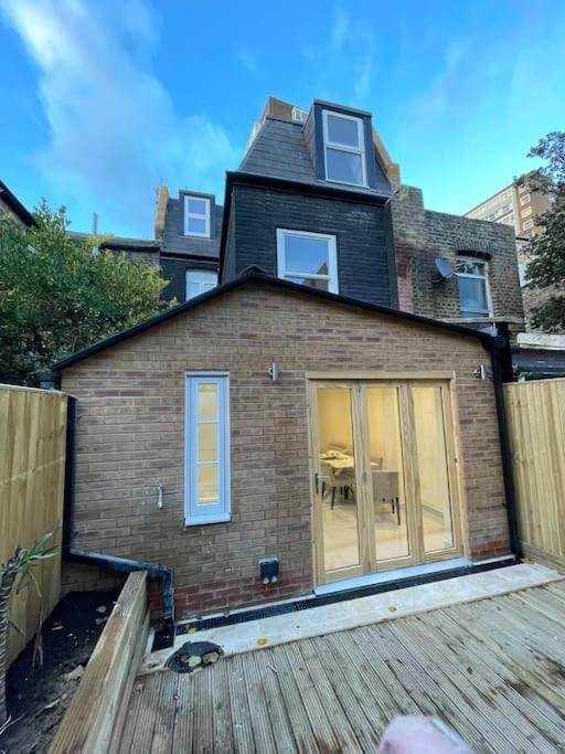Villa A Beautiful Terraced House In Central London Exterior foto